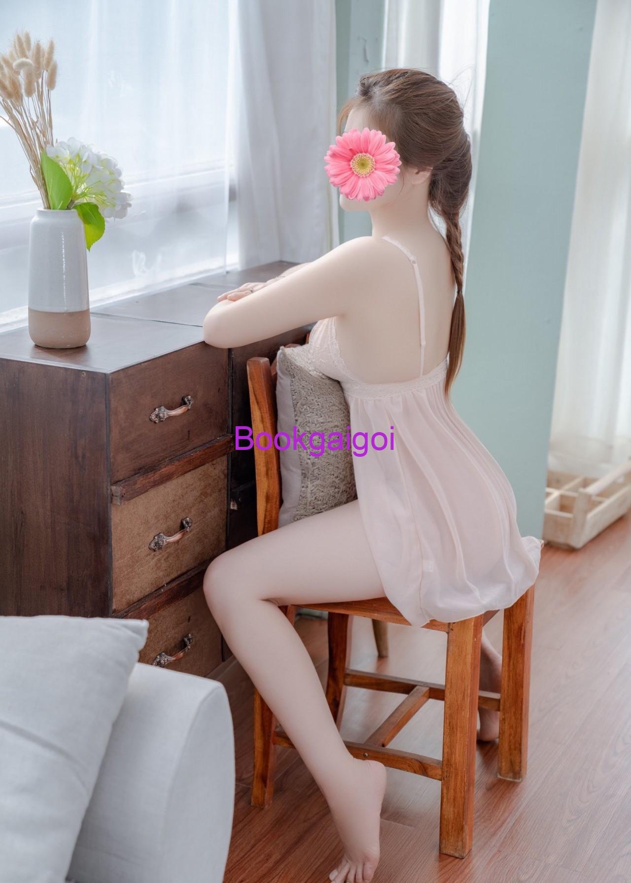 Như Ngọc - Em Gái Xinh Đẹp, Hàng Họ Ngon, Kỹ Năng Tốt (1) Như Ngọc - Em Gái Xinh Đẹp, Hàng Họ Ngon, Kỹ Năng Tốt